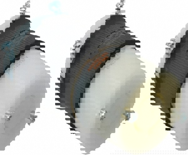 Locking Inlet: Connector, Industrial, L14-20R, 125 & 250V, Black & White